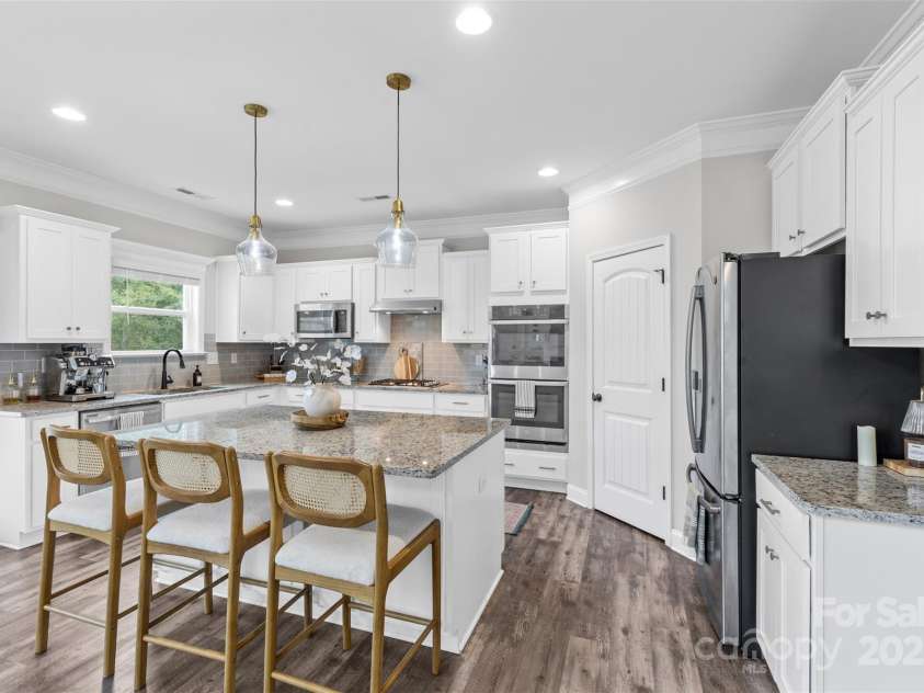 2633 Lakefront Drive, Belmont, NC 28012.  MLS# CAR4310302, YatesRealty ID 398. 