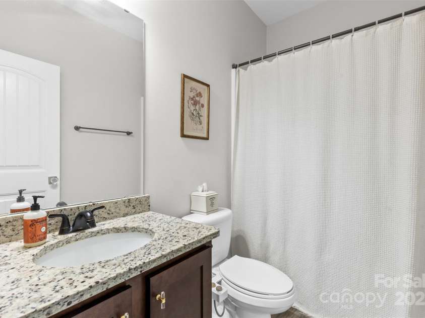 2633 Lakefront Drive, Belmont, NC 28012.  MLS# CAR4310302, YatesRealty ID 398. 