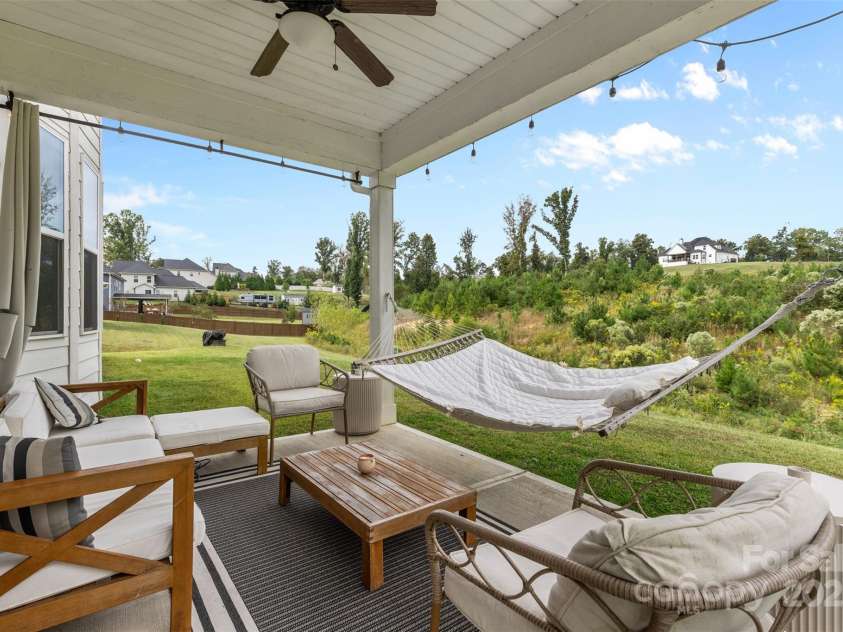 2633 Lakefront Drive, Belmont, NC 28012.  MLS# CAR4310302, YatesRealty ID 398. 