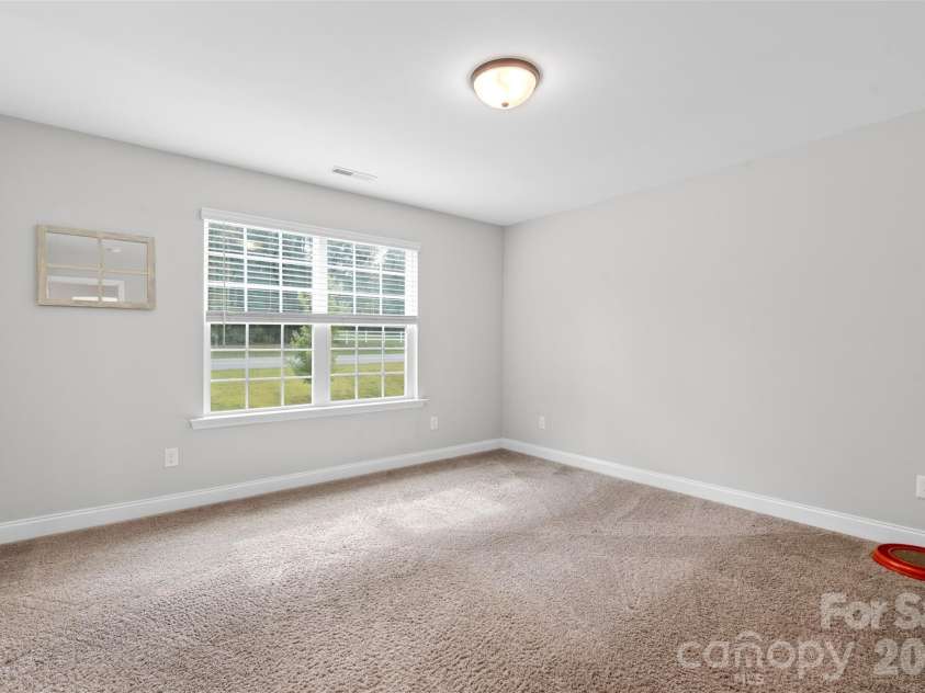 2633 Lakefront Drive, Belmont, NC 28012.  MLS# CAR4310302, YatesRealty ID 398. 