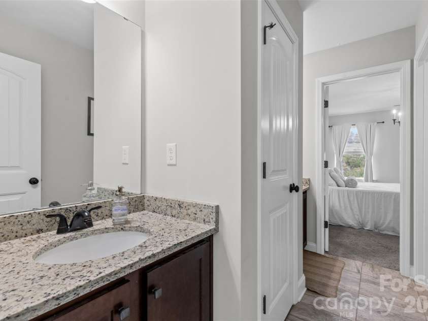 2633 Lakefront Drive, Belmont, NC 28012.  MLS# CAR4310302, YatesRealty ID 398. 