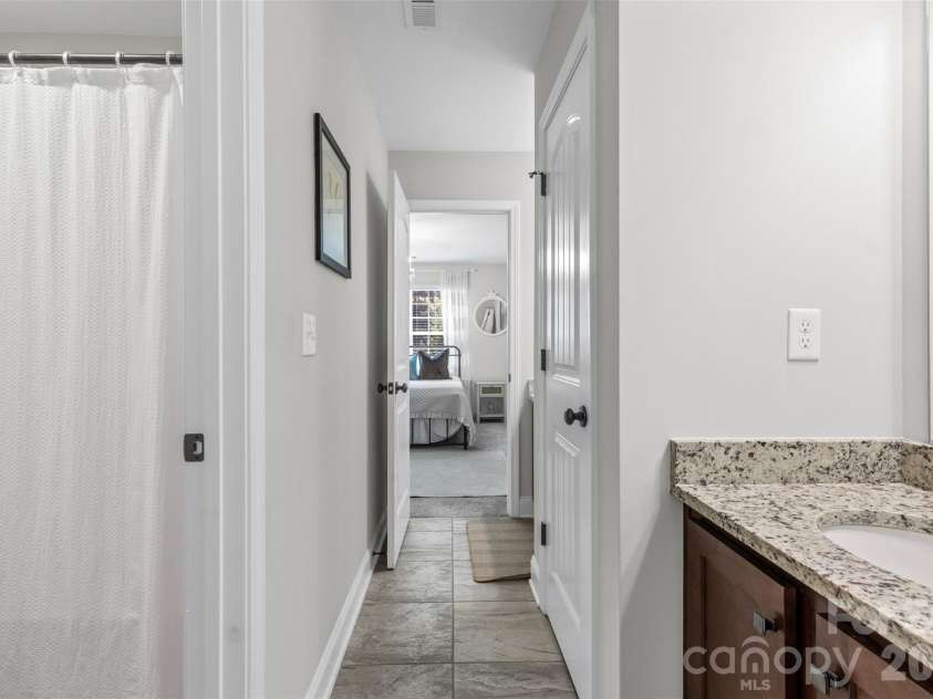 2633 Lakefront Drive, Belmont, NC 28012.  MLS# CAR4310302, YatesRealty ID 398. 