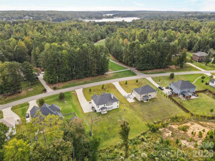 2633 Lakefront Drive, Belmont, NC 28012.  MLS# CAR4310302, YatesRealty ID 398. 