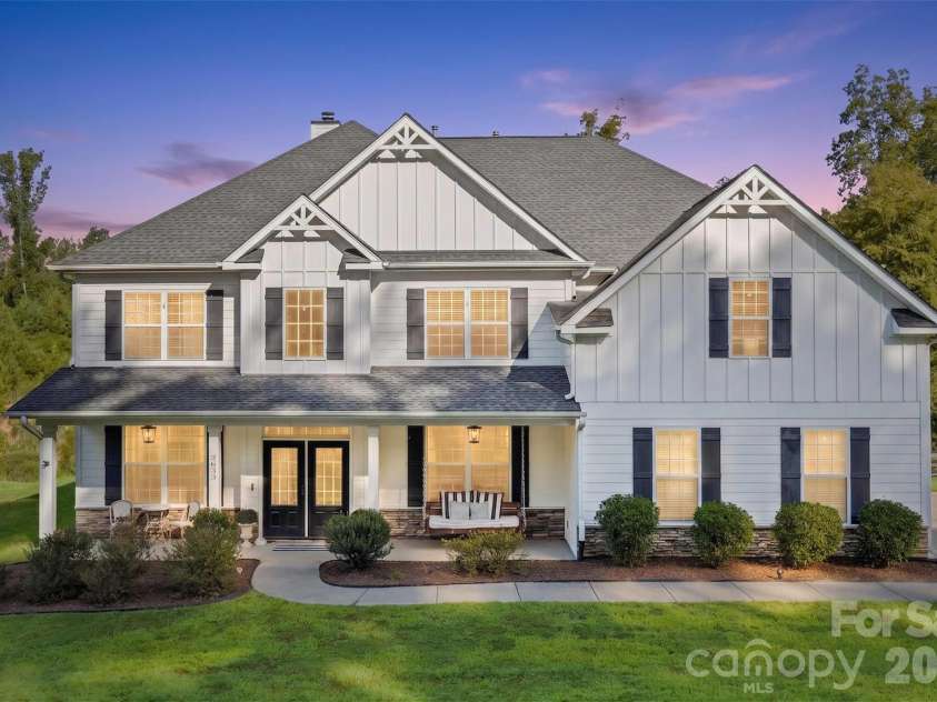 2633 Lakefront Drive, Belmont, NC 28012.  MLS# CAR4422576, YatesRealty ID 398. 