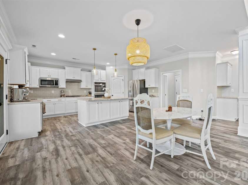 2633 Lakefront Drive, Belmont, NC 28012.  MLS# CAR4422576, YatesRealty ID 398. 