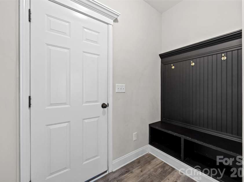 2633 Lakefront Drive, Belmont, NC 28012.  MLS# CAR4422576, YatesRealty ID 398. 
