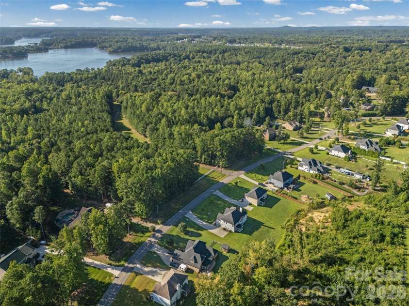 2633 Lakefront Drive, Belmont, NC 28012.  MLS# CAR4422576, YatesRealty ID 398. 