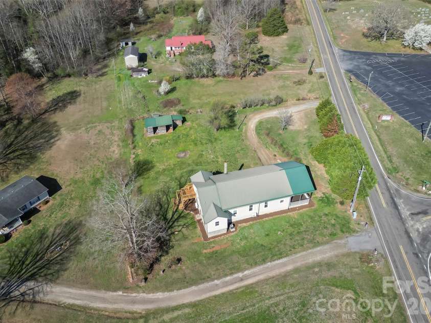 4951 Burns Road, Granite Falls, NC 28630.  MLS# CAR4356121, YatesRealty ID 3980. 