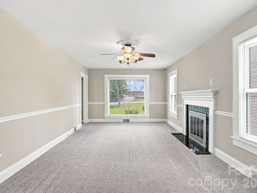 110 Confederate Avenue, Salisbury, NC 28144.  MLS# CAR4405453, YatesRealty ID 39800. 