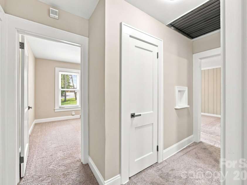 110 Confederate Avenue, Salisbury, NC 28144.  MLS# CAR4405453, YatesRealty ID 39800. 