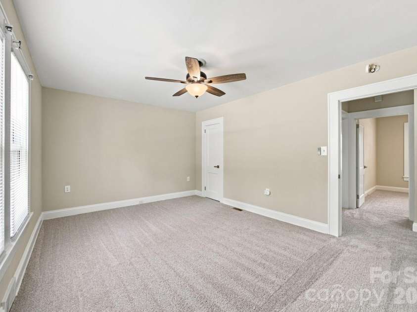 110 Confederate Avenue, Salisbury, NC 28144.  MLS# CAR4405453, YatesRealty ID 39800. 