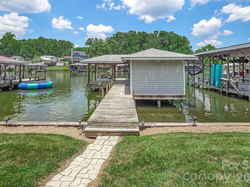 680 Lake Head Road, Norwood, NC 28128.  MLS# CAR4405362, YatesRealty ID 39801. 