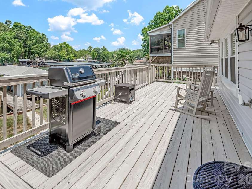 680 Lake Head Road, Norwood, NC 28128.  MLS# CAR4405362, YatesRealty ID 39801. 