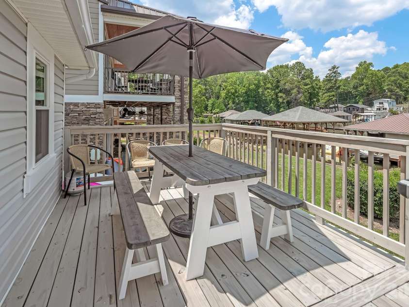 680 Lake Head Road, Norwood, NC 28128.  MLS# CAR4405362, YatesRealty ID 39801. 