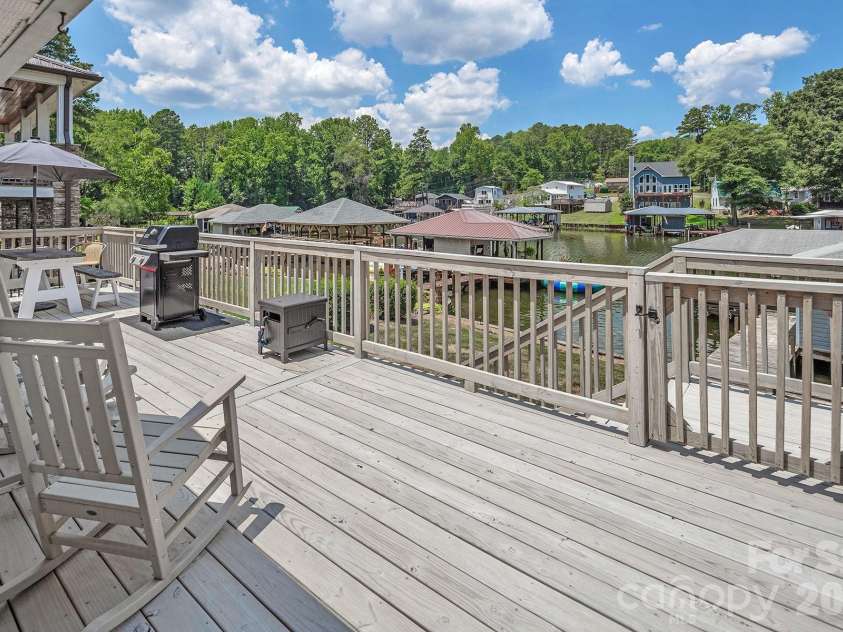 680 Lake Head Road, Norwood, NC 28128.  MLS# CAR4405362, YatesRealty ID 39801. 