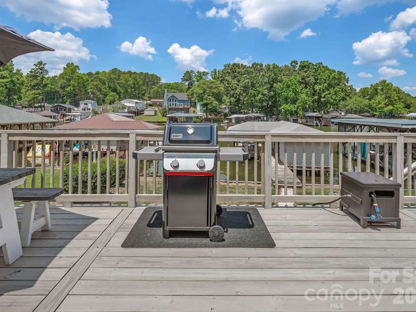 680 Lake Head Road, Norwood, NC 28128.  MLS# CAR4405362, YatesRealty ID 39801. 