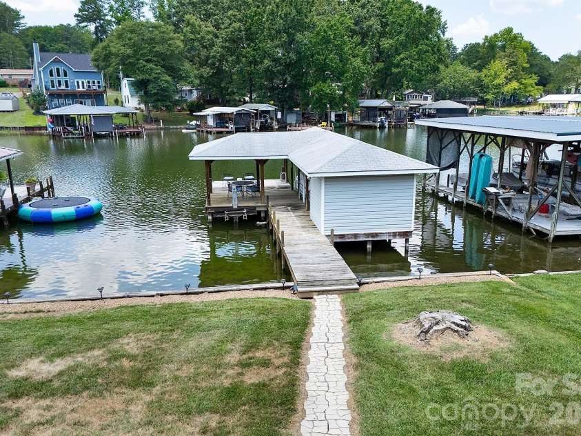 680 Lake Head Road, Norwood, NC 28128.  MLS# CAR4405362, YatesRealty ID 39801. 