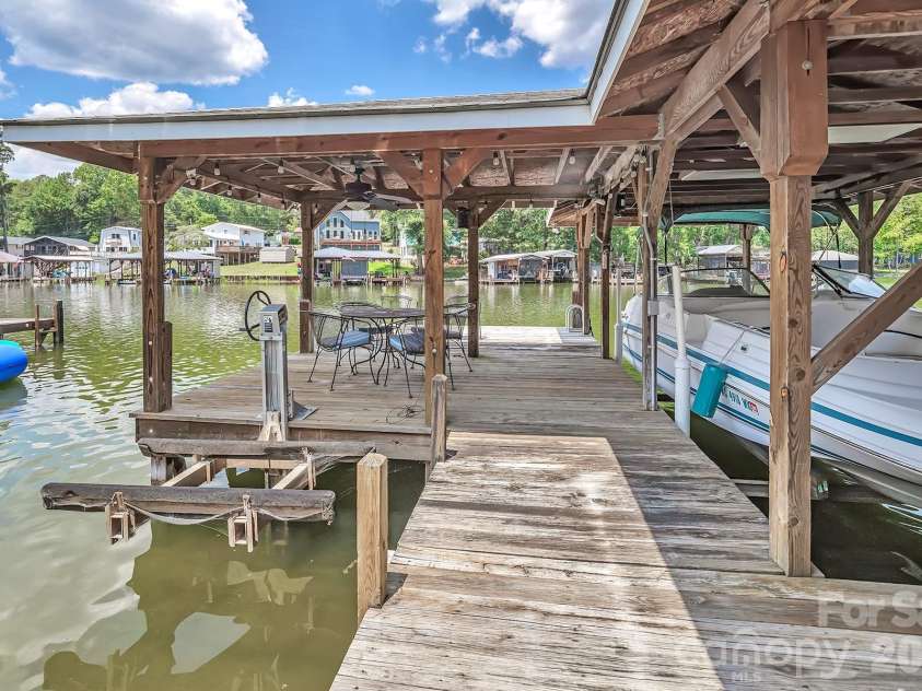 680 Lake Head Road, Norwood, NC 28128.  MLS# CAR4405362, YatesRealty ID 39801. 