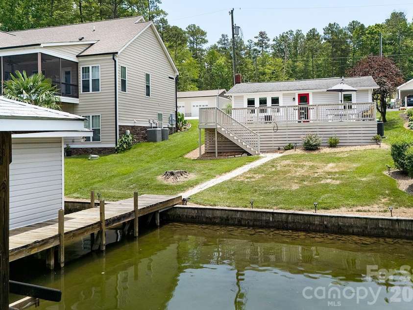 680 Lake Head Road, Norwood, NC 28128.  MLS# CAR4405362, YatesRealty ID 39801. 