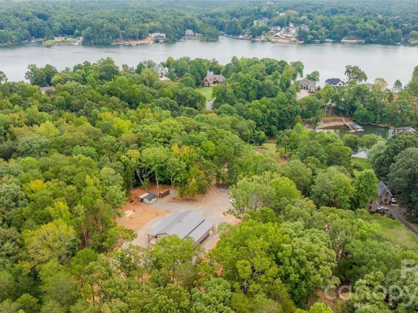 1147 Whispering Winds Drive, Catawba, NC 28609.  MLS# CAR4405476, YatesRealty ID 39802. 