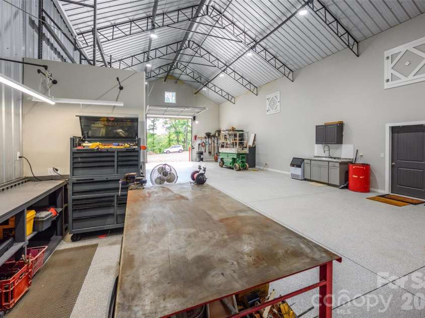1147 Whispering Winds Drive, Catawba, NC 28609.  MLS# CAR4405476, YatesRealty ID 39802. 