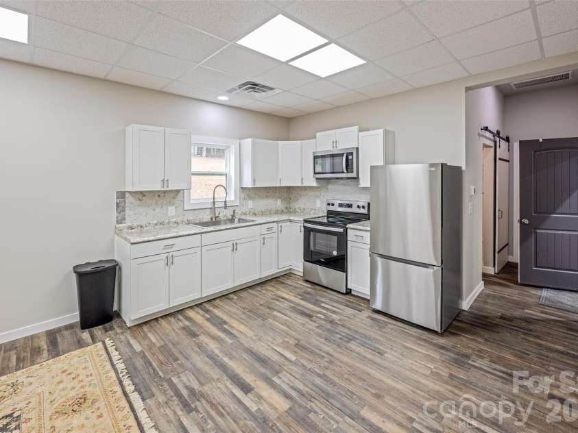1147 Whispering Winds Drive, Catawba, NC 28609.  MLS# CAR4405476, YatesRealty ID 39802. 