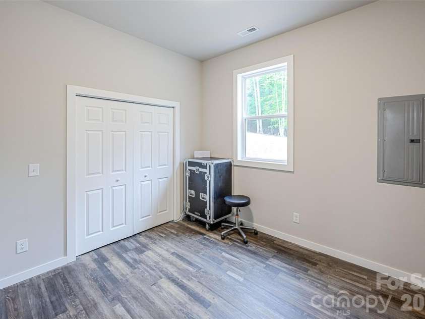1147 Whispering Winds Drive, Catawba, NC 28609.  MLS# CAR4405476, YatesRealty ID 39802. 