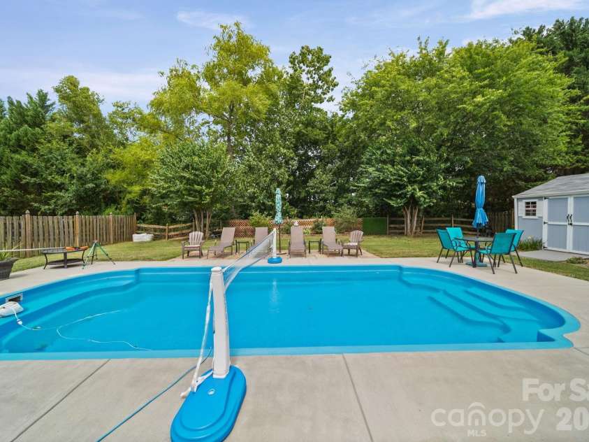 4018 Waxwood Drive, Monroe, NC 28110.  MLS# CAR4404959, YatesRealty ID 39804. 
