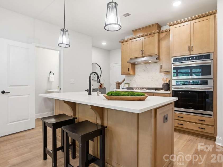 1128 Drummond Avenue, Charlotte, NC 28205.  MLS# CAR4405156, YatesRealty ID 39807. Kitchen