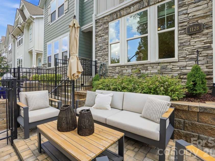 1128 Drummond Avenue, Charlotte, NC 28205.  MLS# CAR4405156, YatesRealty ID 39807. Patio