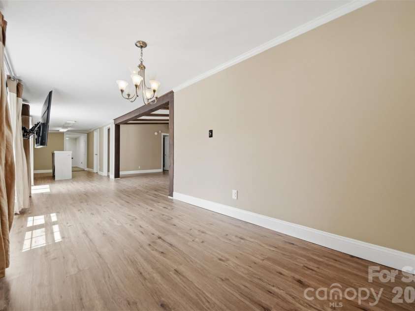 4520 Lake Drive, Sherrills Ford, NC 28673.  MLS# CAR4404925, YatesRealty ID 39809. 