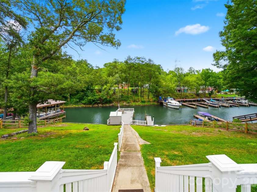 4520 Lake Drive, Sherrills Ford, NC 28673.  MLS# CAR4404925, YatesRealty ID 39809. 