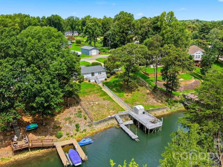 4520 Lake Drive, Sherrills Ford, NC 28673.  MLS# CAR4404925, YatesRealty ID 39809. 