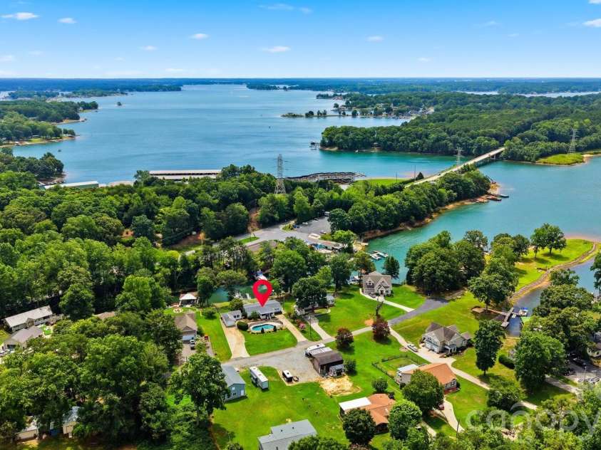 4520 Lake Drive, Sherrills Ford, NC 28673.  MLS# CAR4404925, YatesRealty ID 39809. 