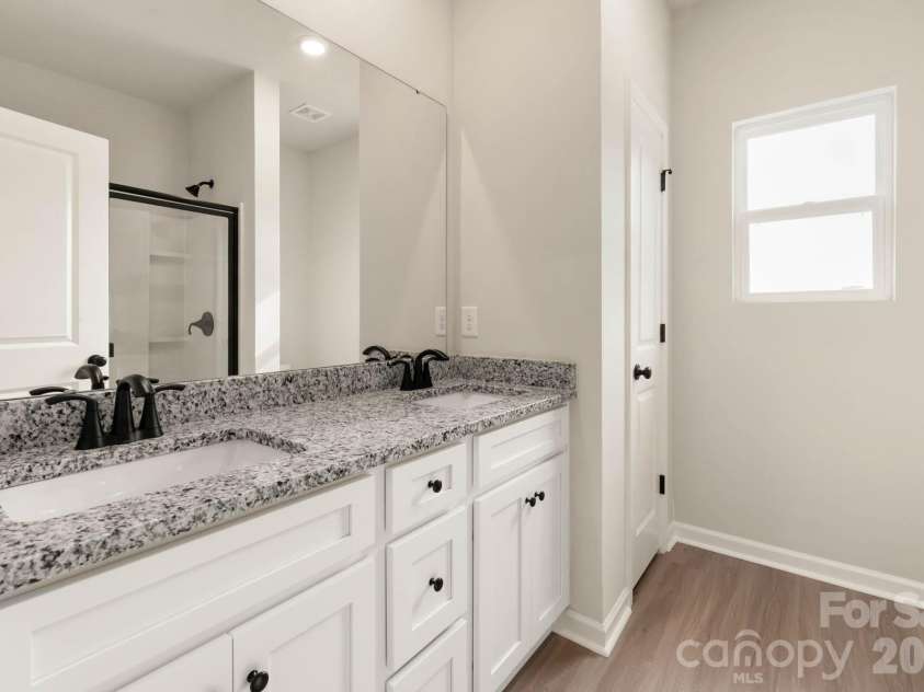 104 Tanner Loop, Troutman, NC 28166.  MLS# CAR4335373, YatesRealty ID 3981. 