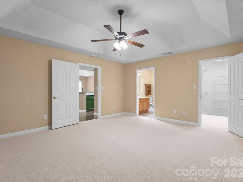 110 Whitehall Drive, Mooresville, NC 28117.  MLS# CAR4268703, YatesRealty ID 3981. 