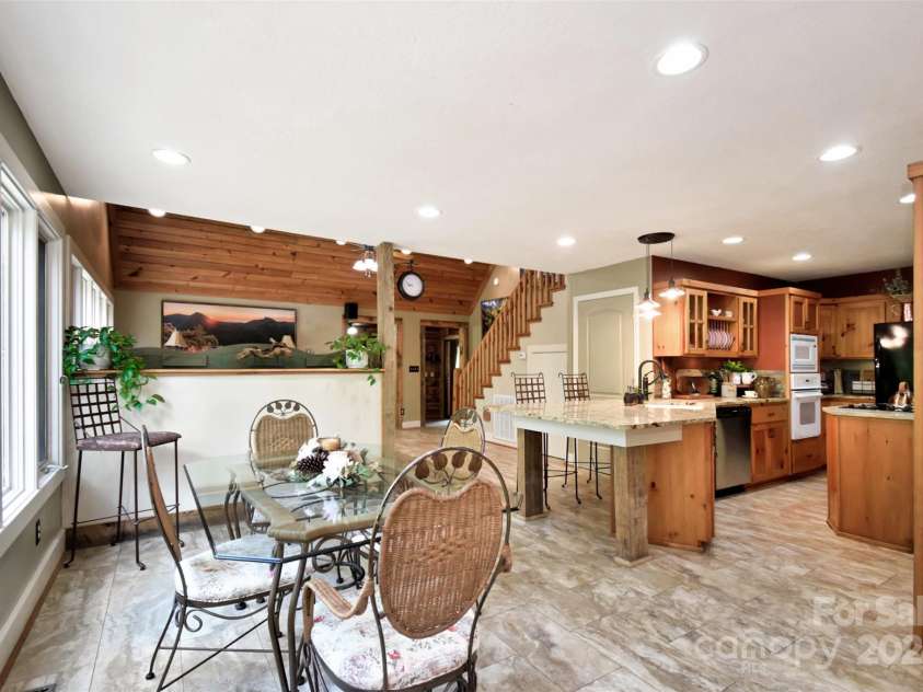 23022 Linville Falls Highway, Linville Falls, NC 28647.  MLS# CAR4178209, YatesRealty ID 3981. 