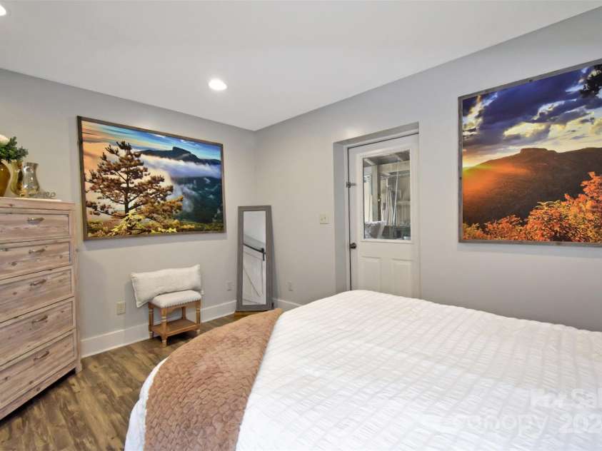 23022 Linville Falls Highway, Linville Falls, NC 28647.  MLS# CAR4178209, YatesRealty ID 3981. 