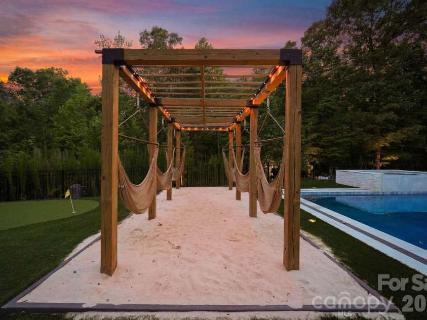 6632 Old Settlers Road, Waxhaw, NC 28173.  MLS# CAR4404467, YatesRealty ID 39814. 