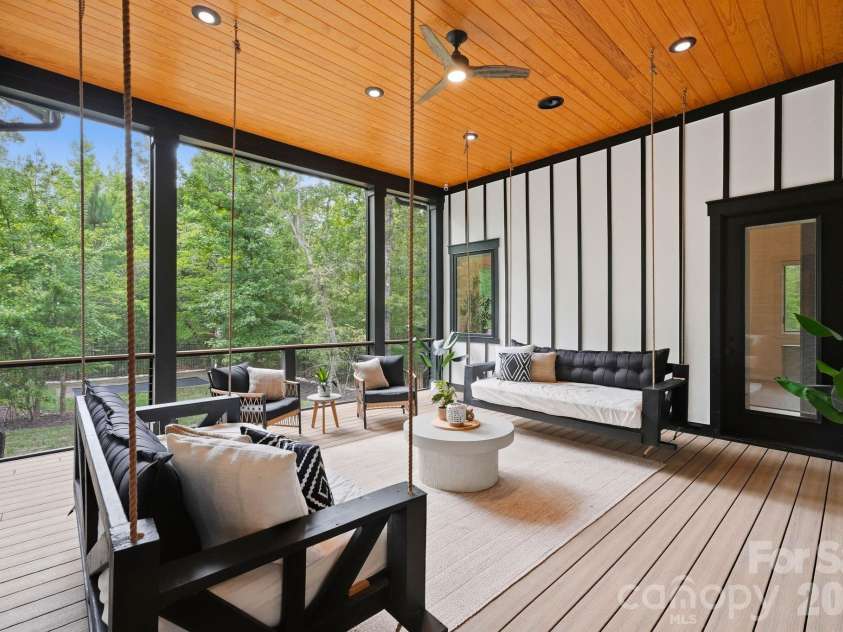 6632 Old Settlers Road, Waxhaw, NC 28173.  MLS# CAR4404467, YatesRealty ID 39814. 