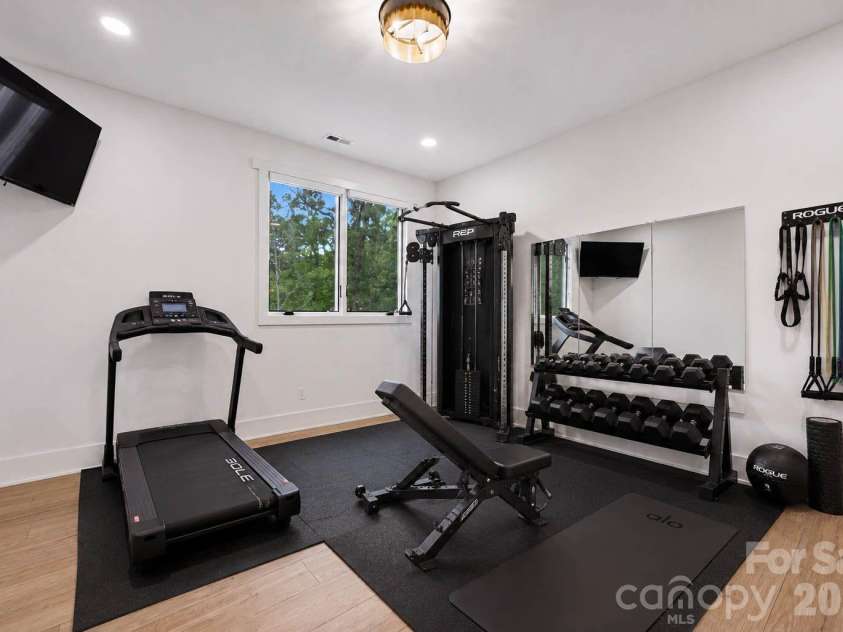6632 Old Settlers Road, Waxhaw, NC 28173.  MLS# CAR4404467, YatesRealty ID 39814. 