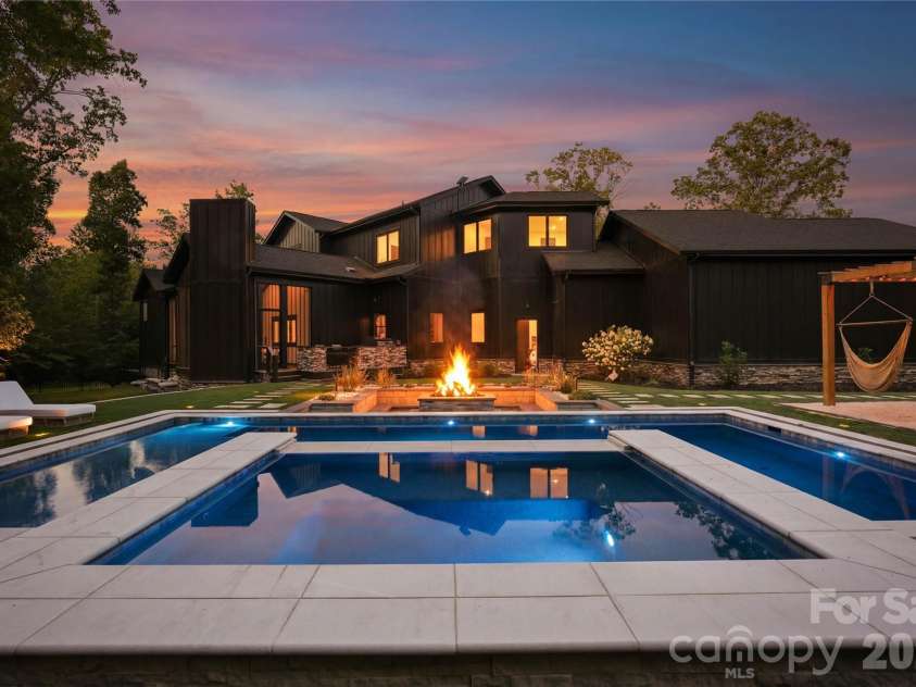 6632 Old Settlers Road, Waxhaw, NC 28173.  MLS# CAR4404467, YatesRealty ID 39814. 