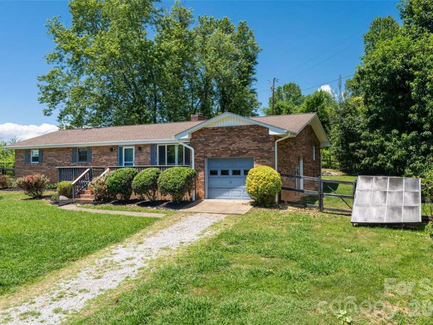 187 Sheehan Road, Fletcher, NC 28732.  MLS# CAR4404622, YatesRealty ID 39815. 
