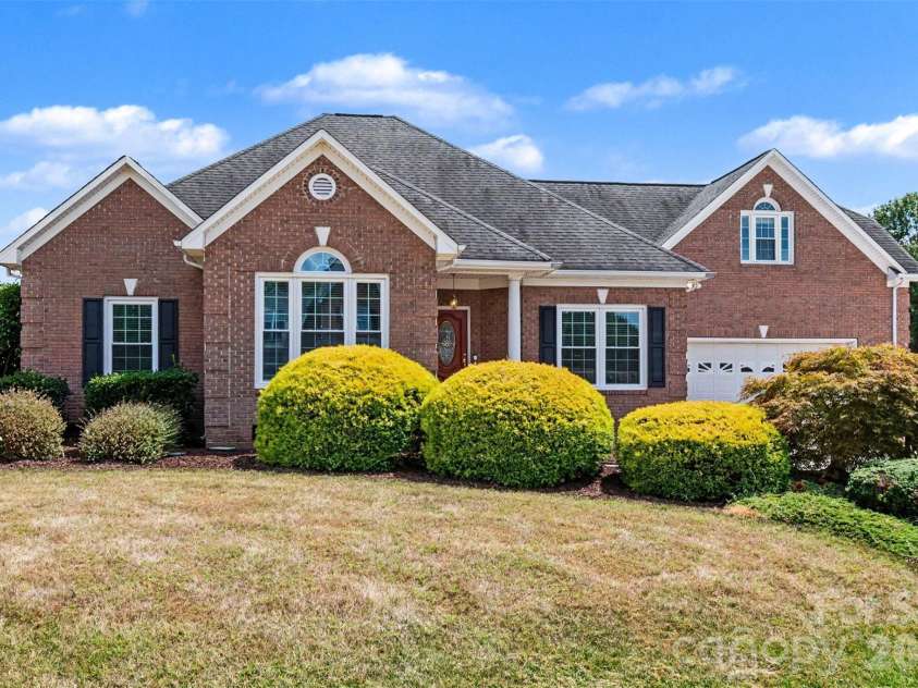 1908 Norfolk Pine Court, Gastonia, NC 28056.  MLS# CAR4404454, YatesRealty ID 39816. 