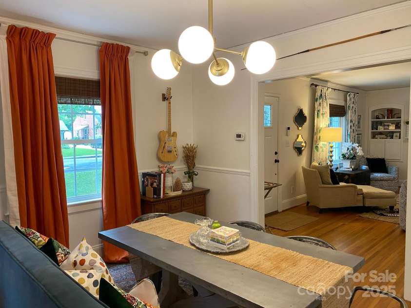 1422 Morningside Drive, Charlotte, NC 28205.  MLS# CAR4186101, YatesRealty ID 3982. 