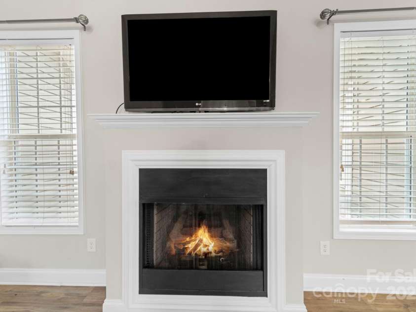 2006 Galena Chase Drive, Indian Trail, NC 28079.  MLS# CAR4322561, YatesRealty ID 3982. 