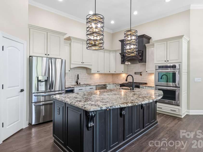 4412 Lake Forest Road, Denver, NC 28037.  MLS# CAR4404304, YatesRealty ID 39820. 