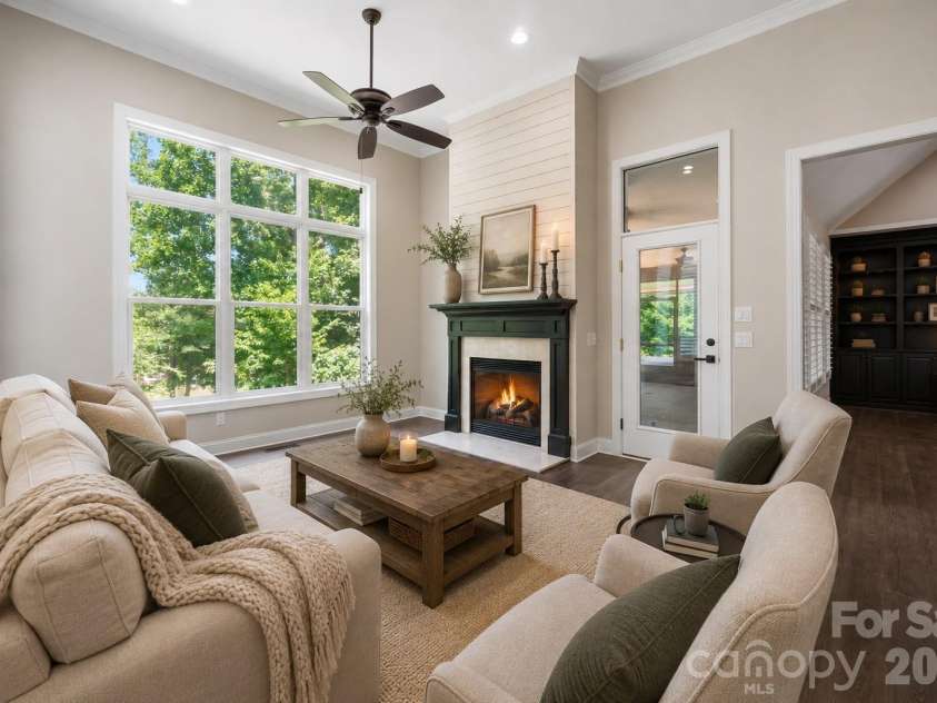 4412 Lake Forest Road, Denver, NC 28037.  MLS# CAR4404304, YatesRealty ID 39820. 