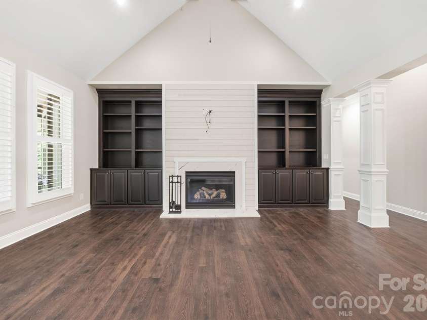 4412 Lake Forest Road, Denver, NC 28037.  MLS# CAR4404304, YatesRealty ID 39820. Great Room