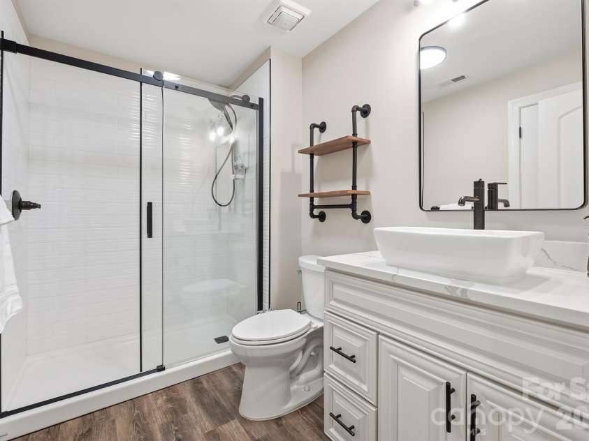 4412 Lake Forest Road, Denver, NC 28037.  MLS# CAR4404304, YatesRealty ID 39820. Guest Bath in Lower Level